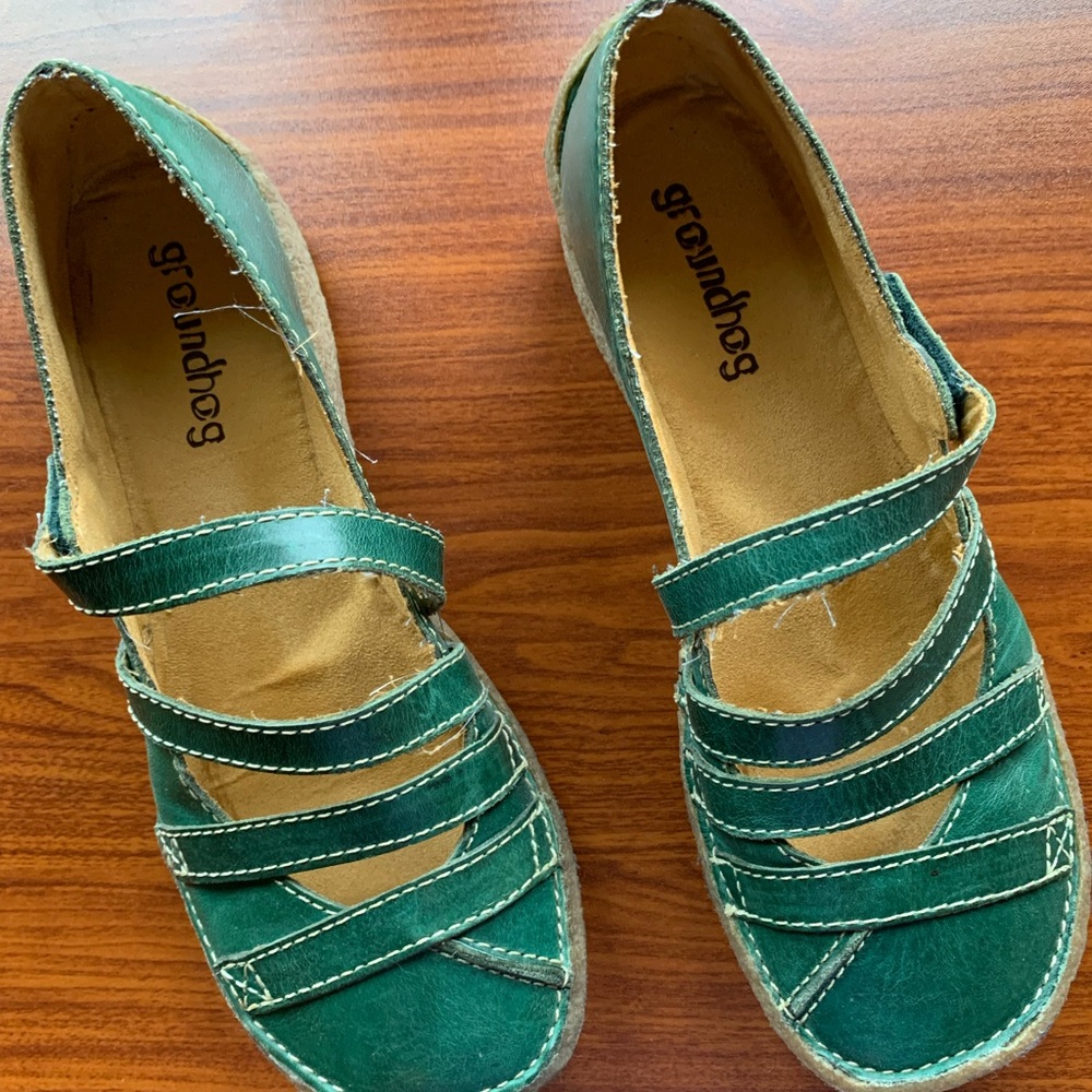 Groundhog blue/green shoes, size US 9 /EU 40.